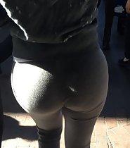 Two amazing pawg butts