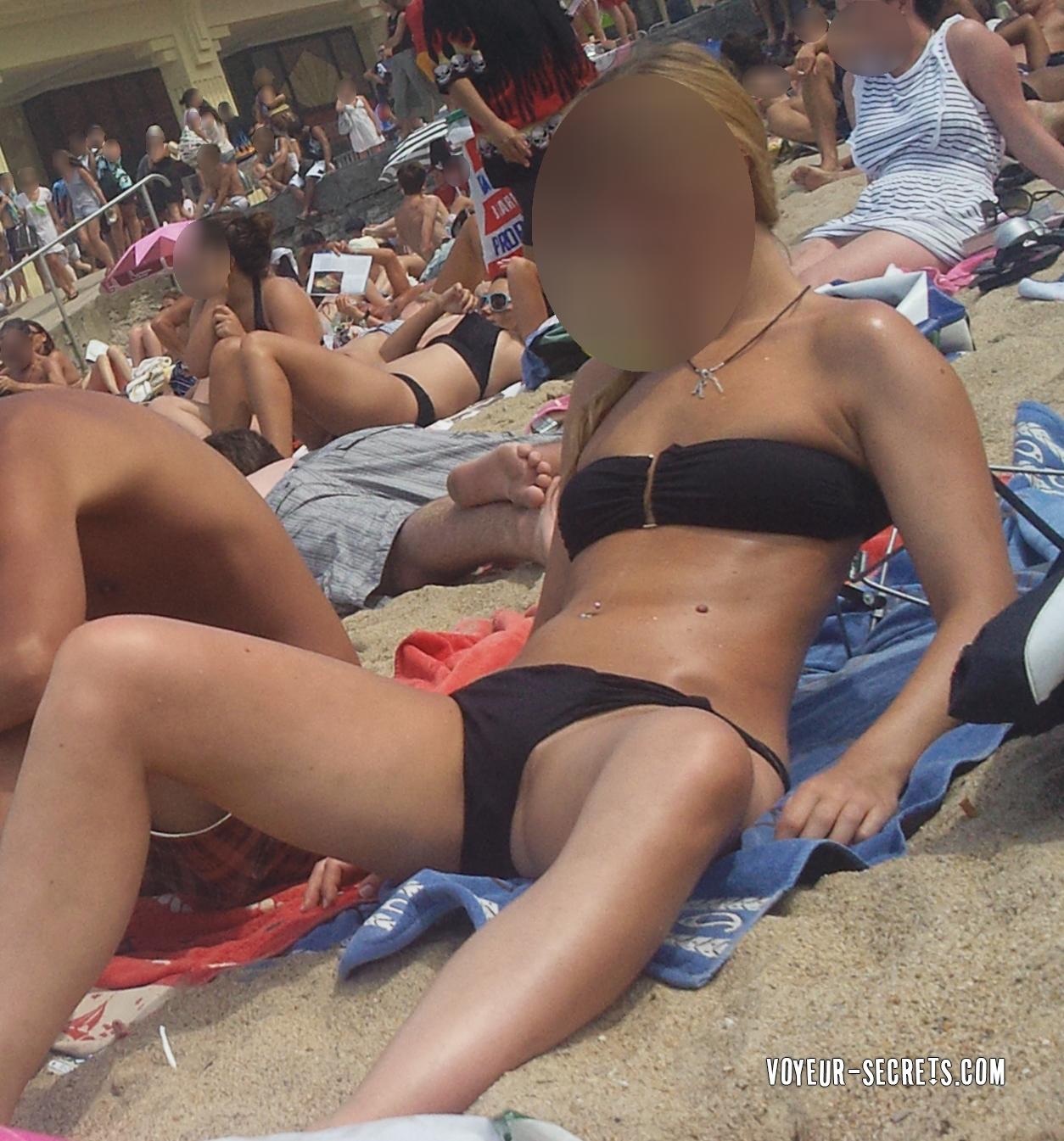 voyeur beach bikini pussy slips