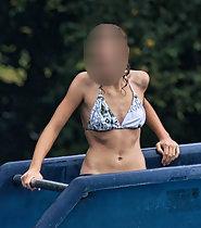 Accidental nudity from teen's bikini