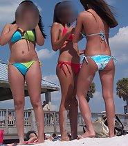 Spying on many beach girls