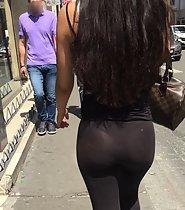 Beautiful long haired girl's hot ass