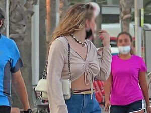 Her top is like pockets for her tits without a bra Picture 2