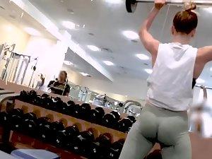 Gym voyeur spying on buttocks made of steel Picture 1
