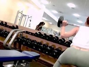 Gym voyeur spying on buttocks made of steel Picture 2