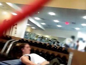 Gym voyeur spying on buttocks made of steel Picture 4