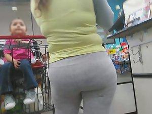 Chubby girl got huge butt in grey tights Picture 3