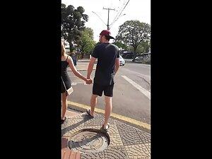 Jealousy as motivation to check out a hottie Picture 4