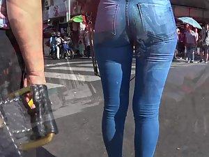 Jeans are so tight that you can imagine her naked Picture 2