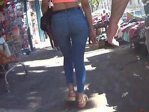 Jeans are so tight that you can imagine her naked Picture 5