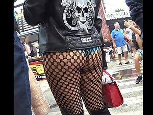 Biker girl isn't hiding her ass or desire for sex Picture 5