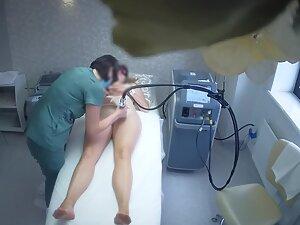 Spying on pointless hair removal of hairless pussy Picture 2