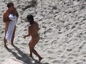 Noticeable nudist couple caught by voyeur Picture 3