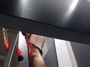 Peeping on horny milf in changing room Picture 8