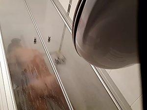 Spying on naked cousin pissing and showering Picture 6