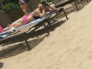 Following hot blonde to the beach Picture 7