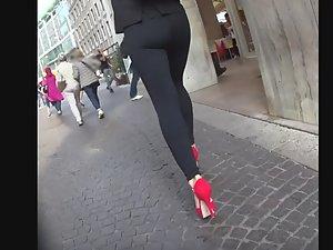 Sexy lady in black with red high heels Picture 7