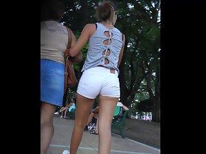 Skinny girl's shorts are going up her ass crack Picture 3