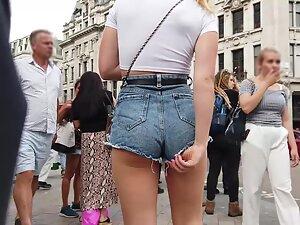 She pulls the shorts out when they go too deep in her ass Picture 4