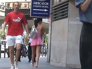 Upskirt during hot girl's shopping spree Picture 2