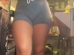 Waitress with body of a sex bomb caught by voyeur Picture 2