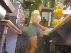 Waitress with body of a sex bomb caught by voyeur Picture 5