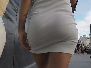 Seductive walk in tight white dress Picture 1