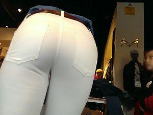 Store worker in tight white pants Picture 4