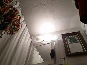 Hidden camera on big butt in bathroom Picture 3