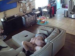 Hidden cam caught spontaneous sex in living room Picture 6