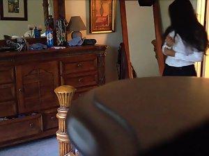 Stepson spying on stepmom's fine ass Picture 7