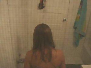 Hankering for a teen girl peeping Picture 2