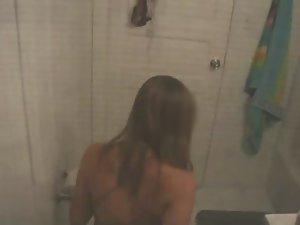 Hankering for a teen girl peeping Picture 8