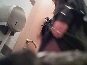 Spying her pee and wipe pussy Picture 6