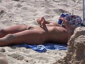 Sand goes inside hot ass and pussy Picture 7