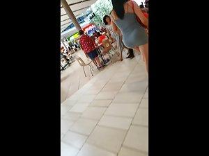 Unreal ass is barely covered by short dress Picture 3