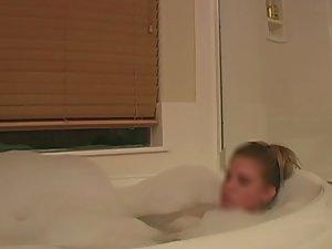 Pussy fingering inside bubble bath Picture 4