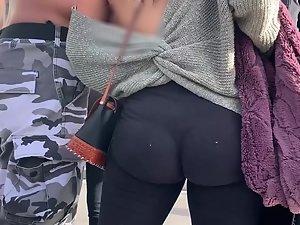 Latina's epic ass gets a lot of attention from guys Picture 5