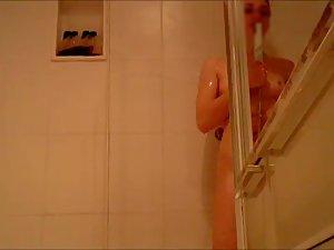 Spying on naked sister singing in the shower Picture 4