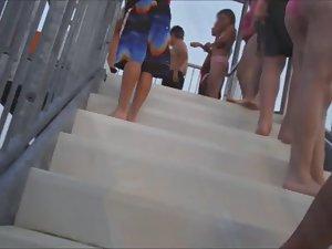 Perfect young ass on the water slide Picture 8