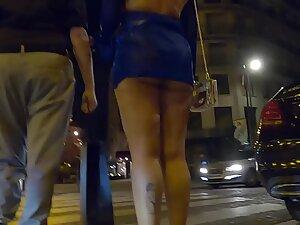 Upskirt of thick woman that has a calf tattoo Picture 5