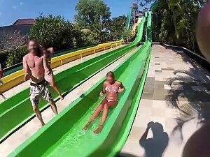 Accidental nudity moment on the waterslide Picture 7