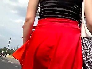 Wind helped so voyeur saw an upskirt Picture 7