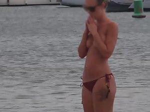 Topless girl with small tits and pear body shape Picture 2