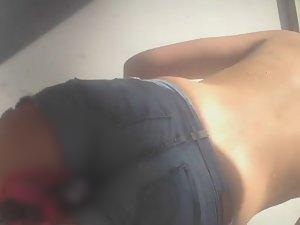 Hot young babe changing in a beach cabin Picture 7