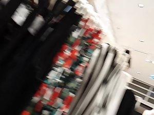 Big ass betrays a very elegant woman Picture 6