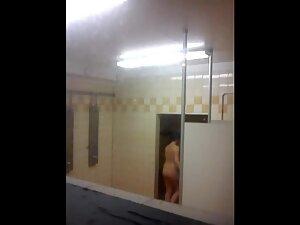 Peeping on nude ladies in female locker room Picture 7
