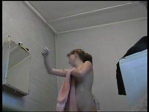 Teenage babe spied after a shower Picture 4