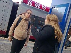 Phat ass white girl got a big booty Picture 6