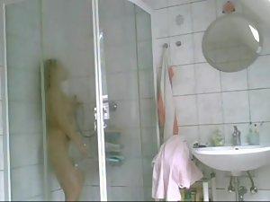 Catching her masturbate in the shower Picture 7