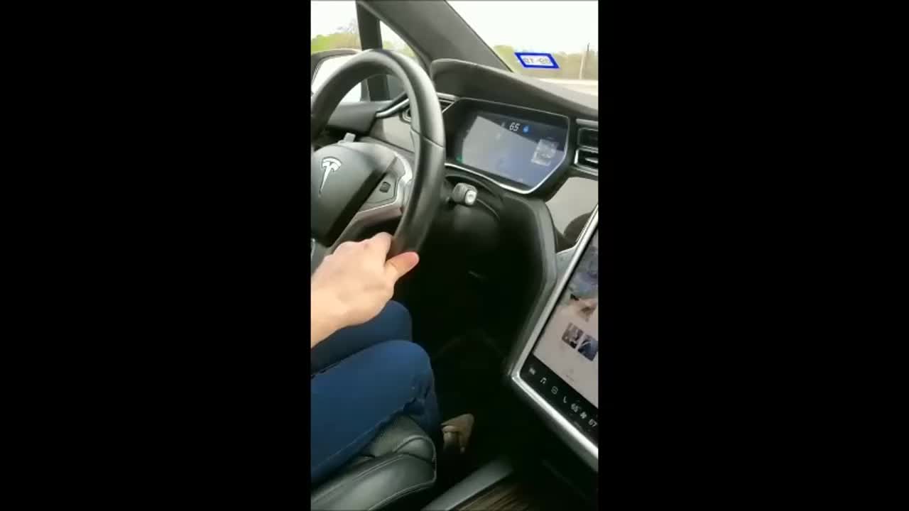 Blowjob in tesla car while it drives itself